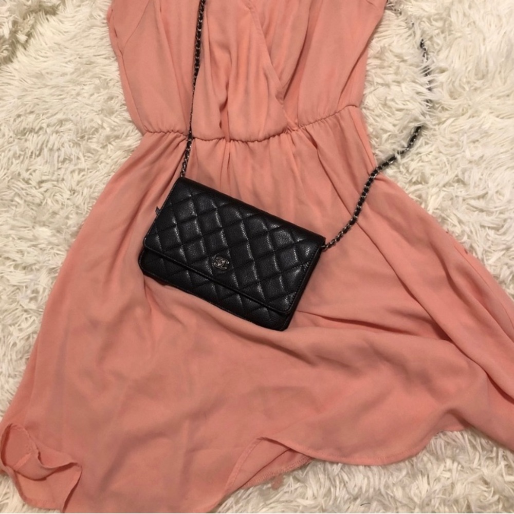 Chanel Wallet On Chain (Silver Chain)